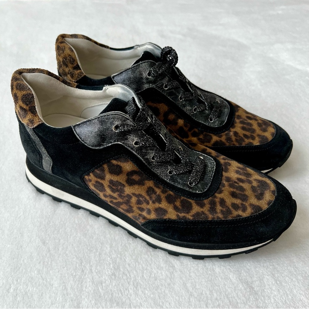 VERONICA BEARD Hartley Sneaker Size 9